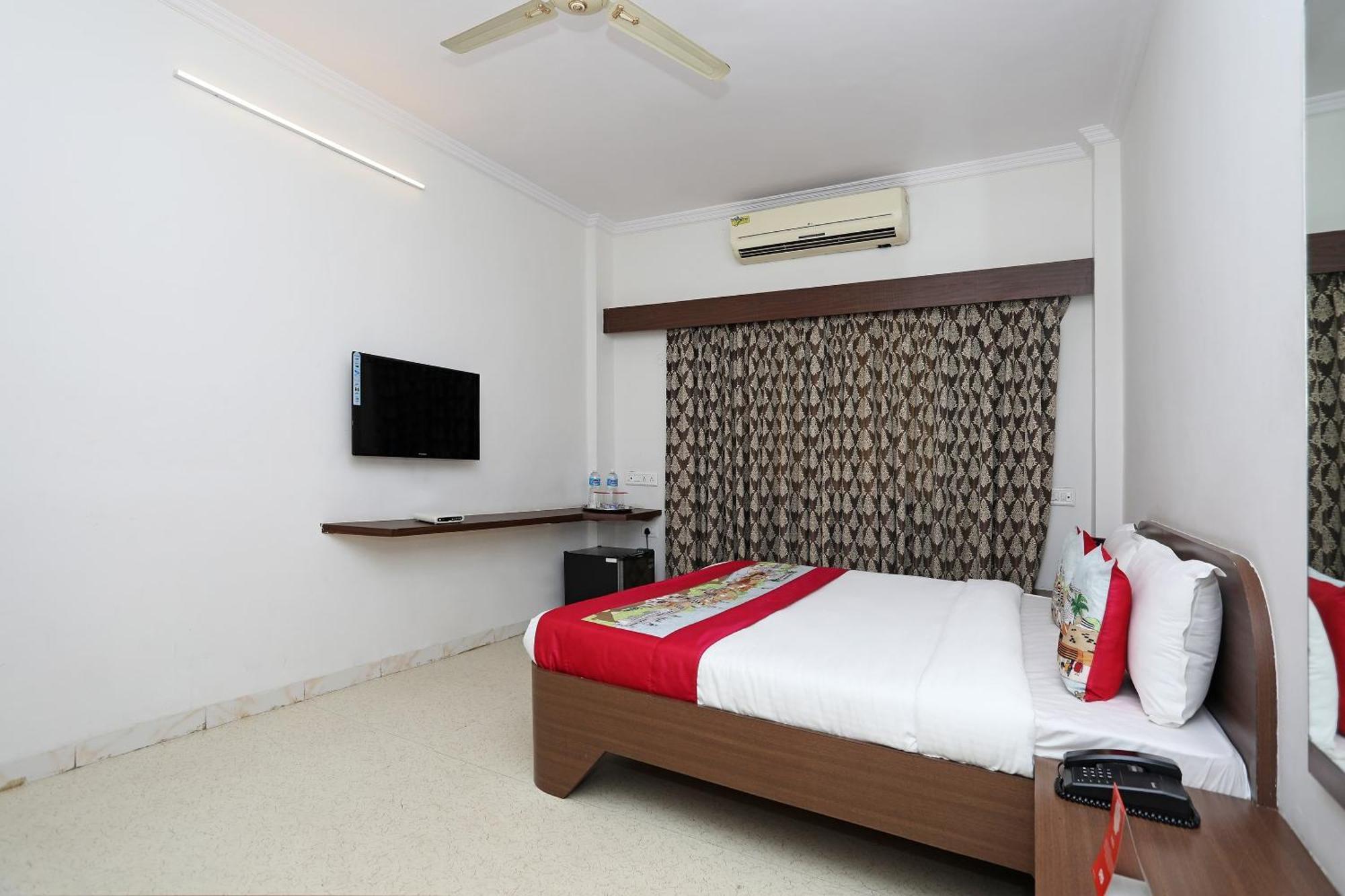 Hotel O 10671 Hotel Sai Prem Nashik Buitenkant foto