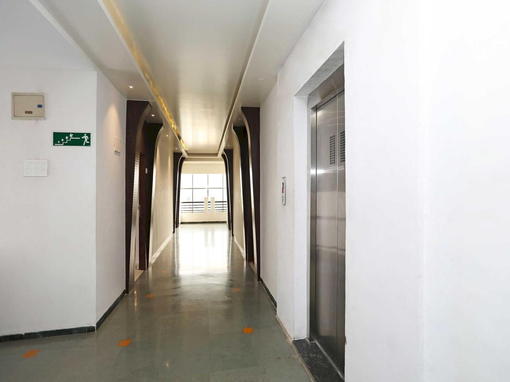 Hotel O 10671 Hotel Sai Prem Nashik Buitenkant foto