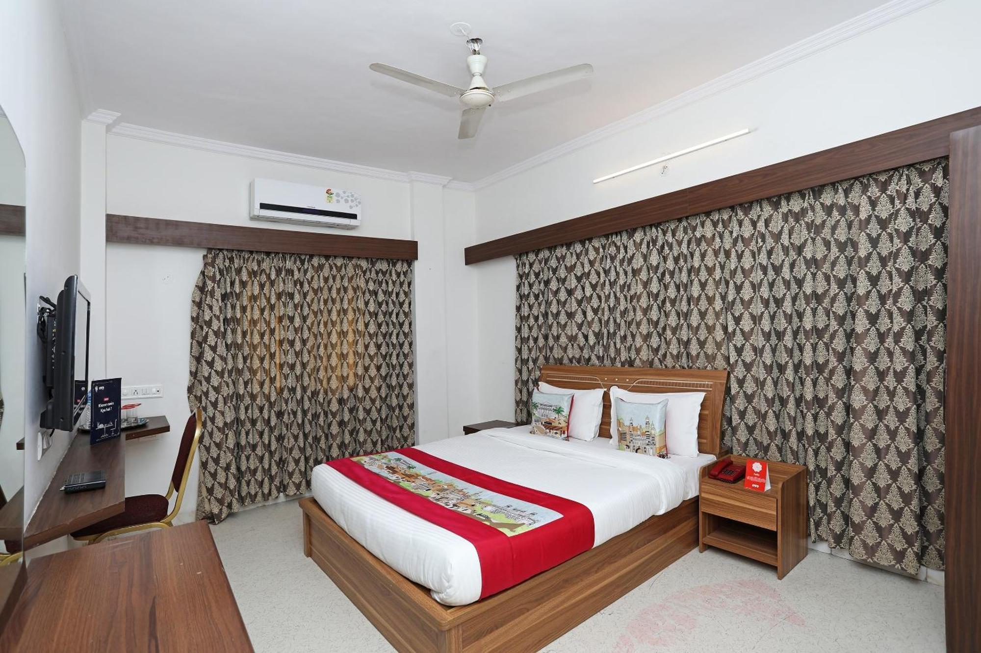 Hotel O 10671 Hotel Sai Prem Nashik Buitenkant foto