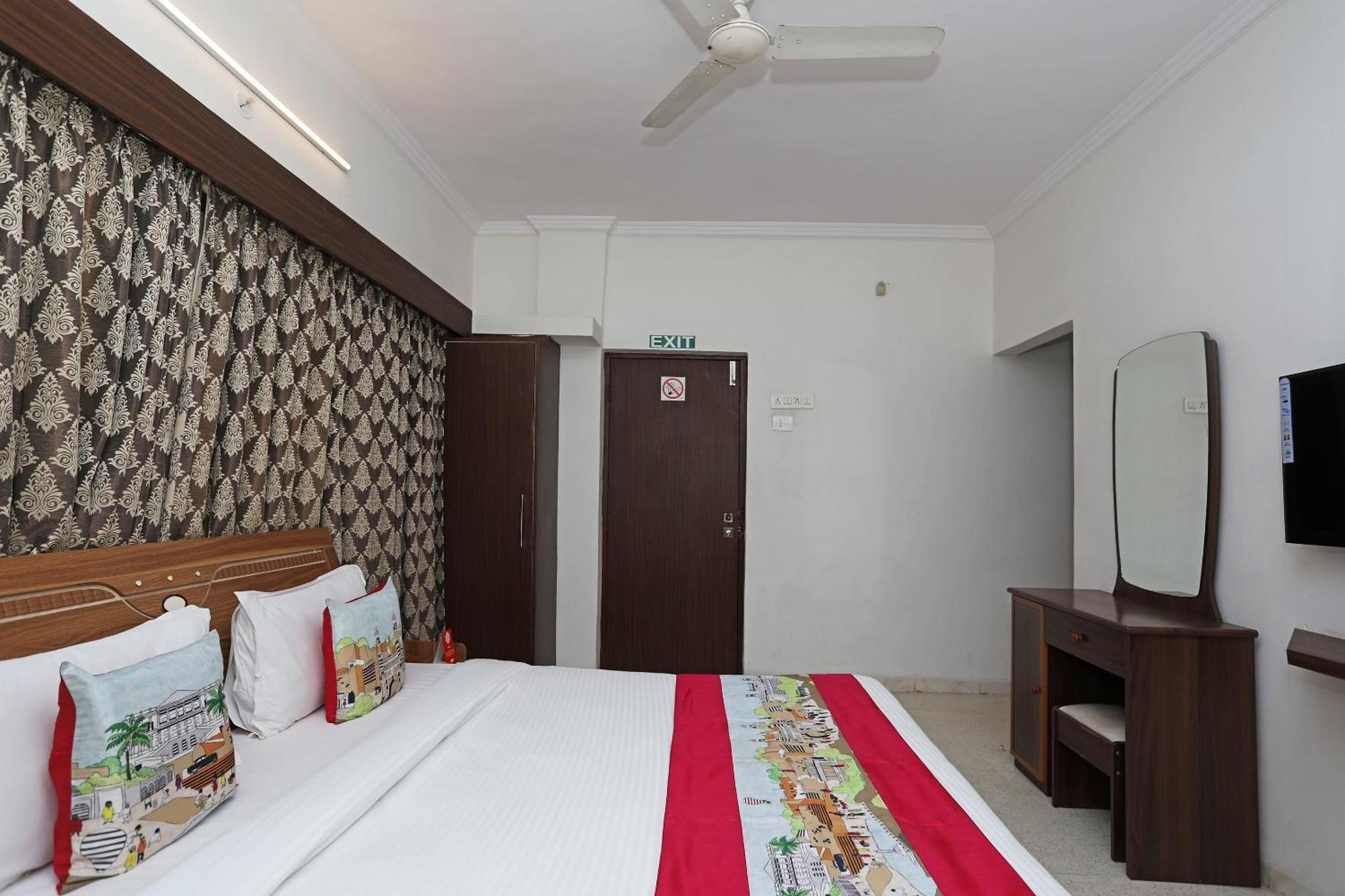 Hotel O 10671 Hotel Sai Prem Nashik Buitenkant foto